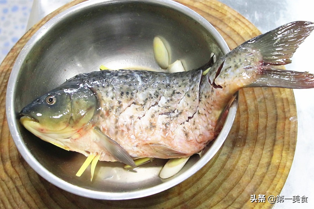 图片[4]-年夜饭必备菜！翘头翘尾的糖醋鱼 好吃好看还美味 看1遍就学会-起舞食谱网