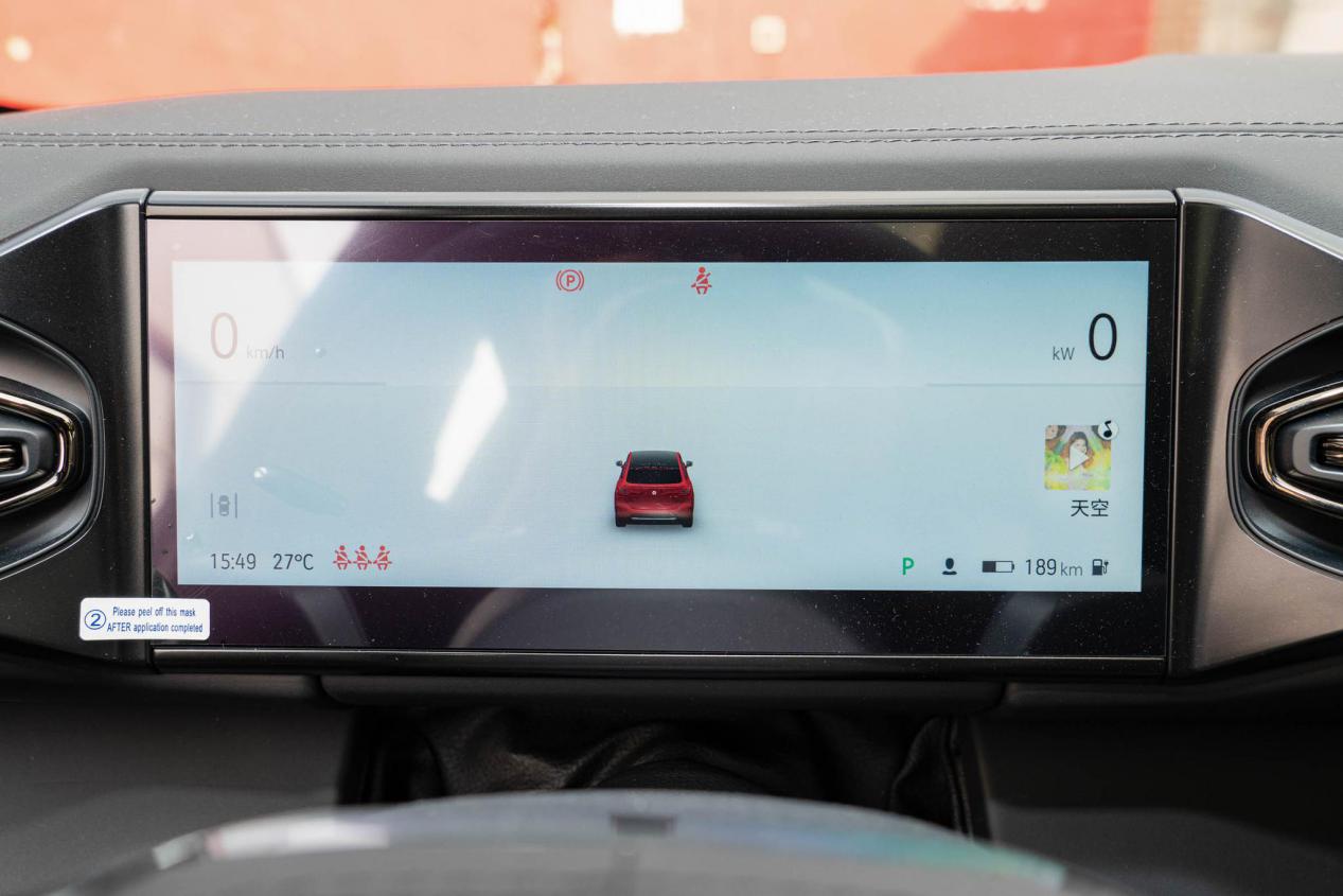 电动汽车怎么买？长续航、大空间，这2款好车或许很适合你