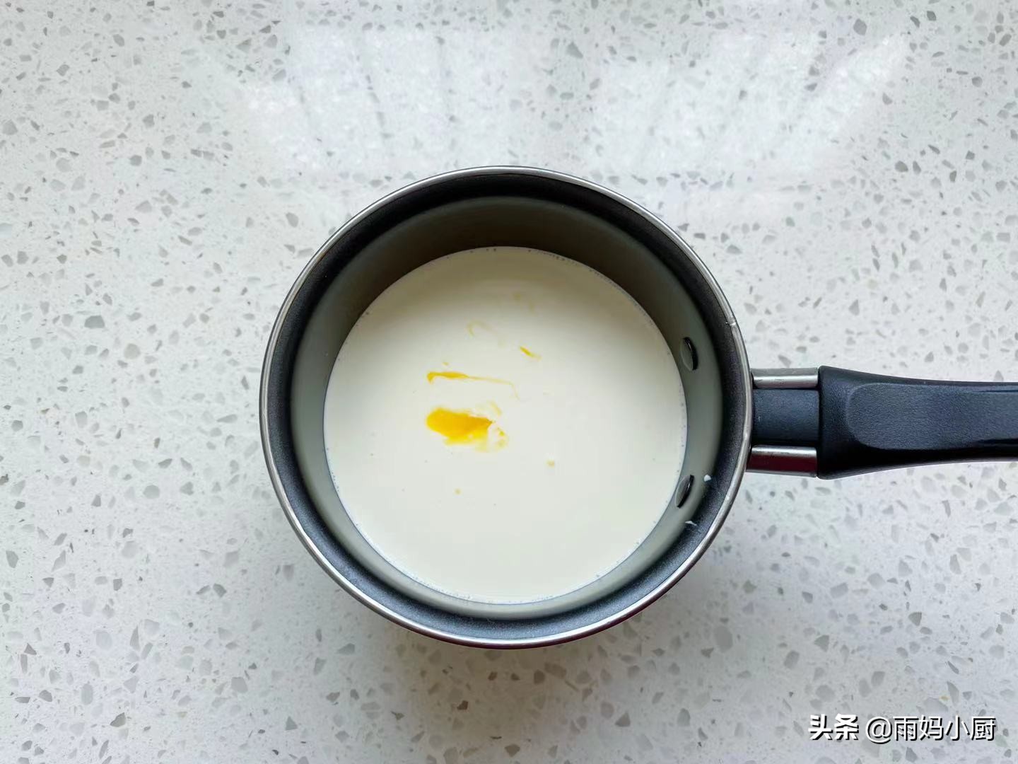 天暖了，分享2款不輸哈根達斯的冰淇淋，香濃順滑，健康無添加