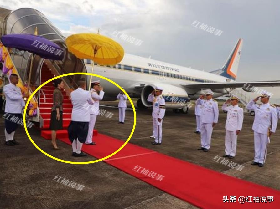 42岁苏提达心事重重！西拉米回归笑不出来，被挤