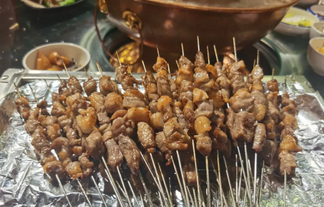郑州夏夜烧烤手册TOP10出炉，你吃过几家？