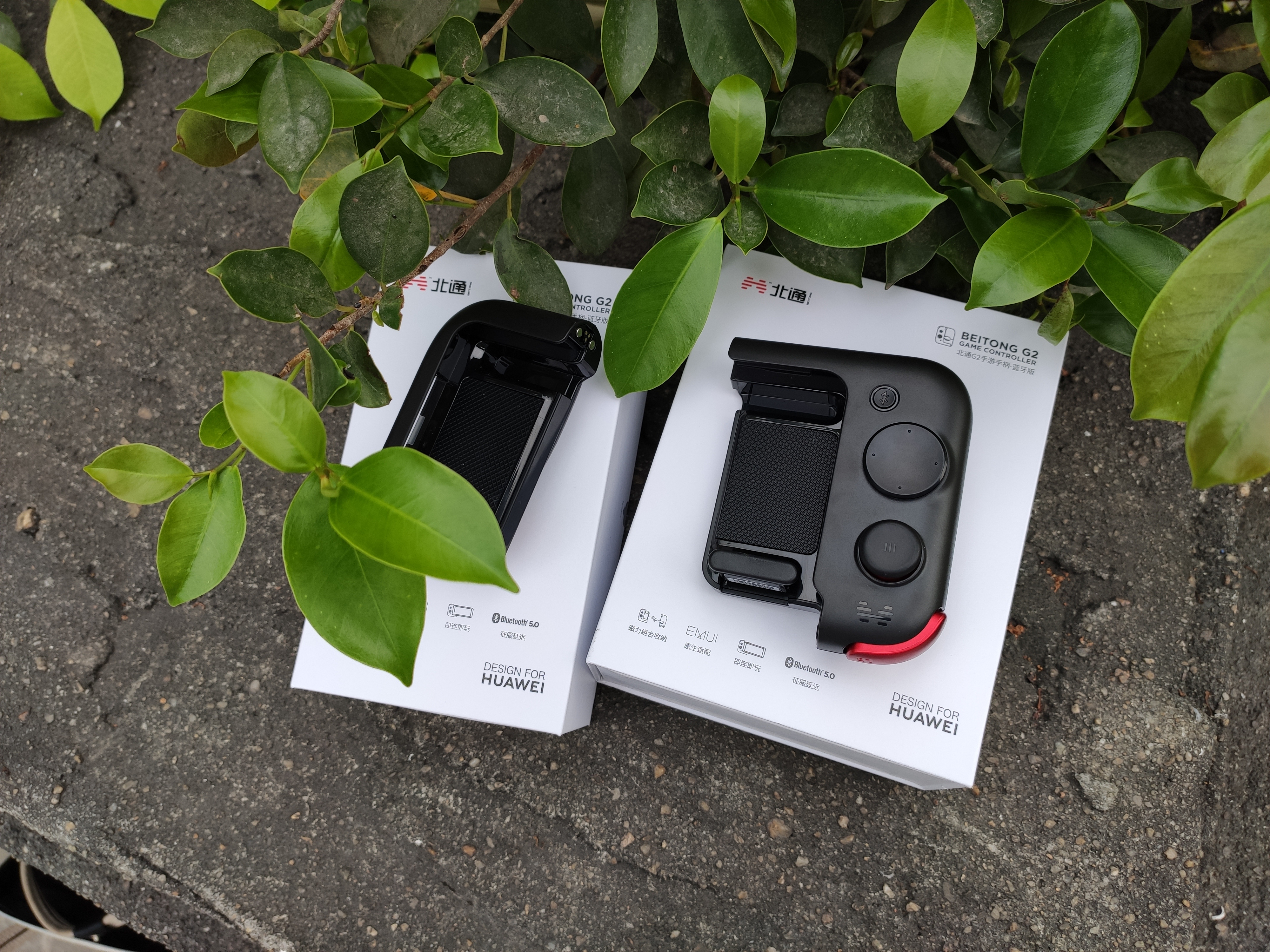 北通G2游戏手柄评测：精致小巧便携带，物理开挂易上分