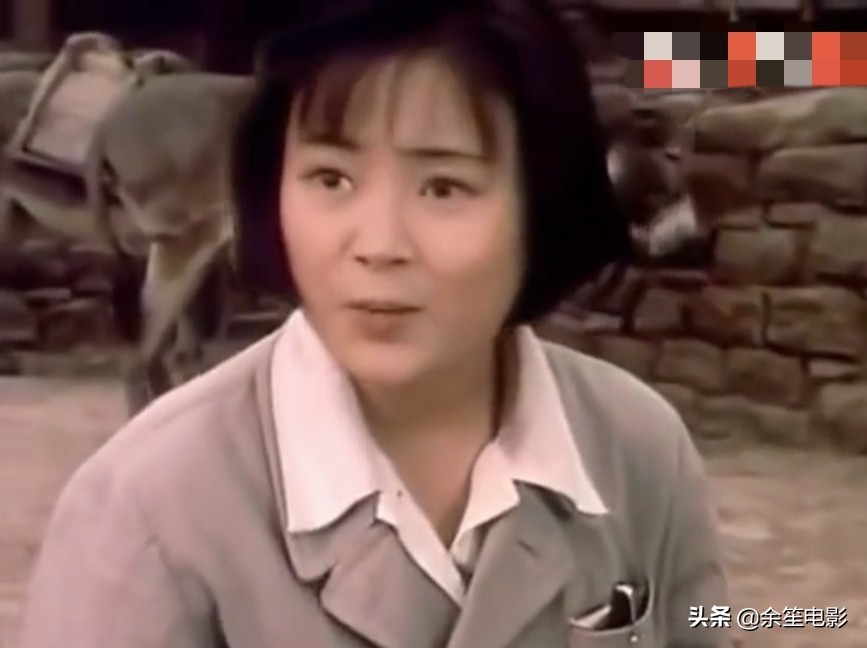 凭《庐山恋》爆红，巅峰时“弃夫”远走美国，