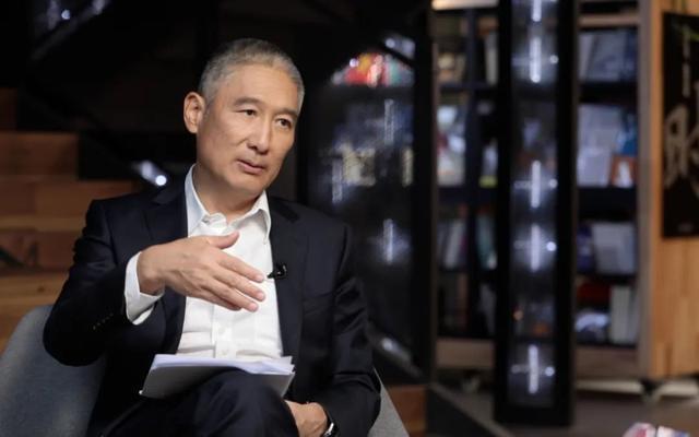 CEO对话：至暗时刻企业的生存与转型