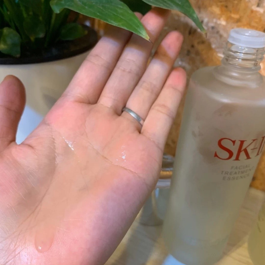 适合油痘肌的4款精华：雅诗兰黛是全能型选手，赫莲娜修护力一流