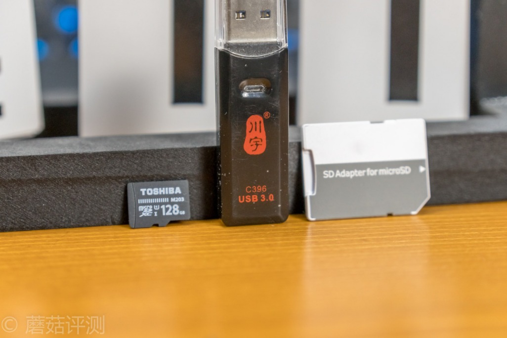 再也不用担心存储空间不足了、东芝M203 microSD存储卡 开箱评测