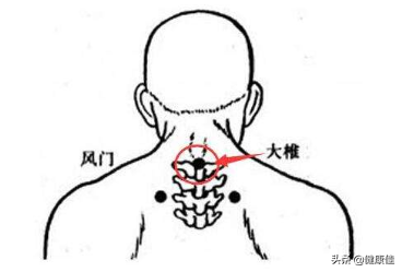 发烧时，刮这里竟然可15分钟内可有效退烧！-第1张图片-农百科
