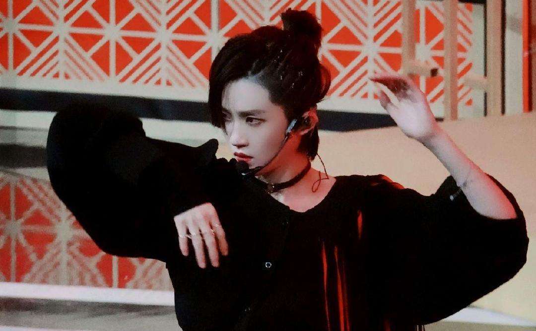 逆风而上！盘点综艺选秀中逆天改命的练习生