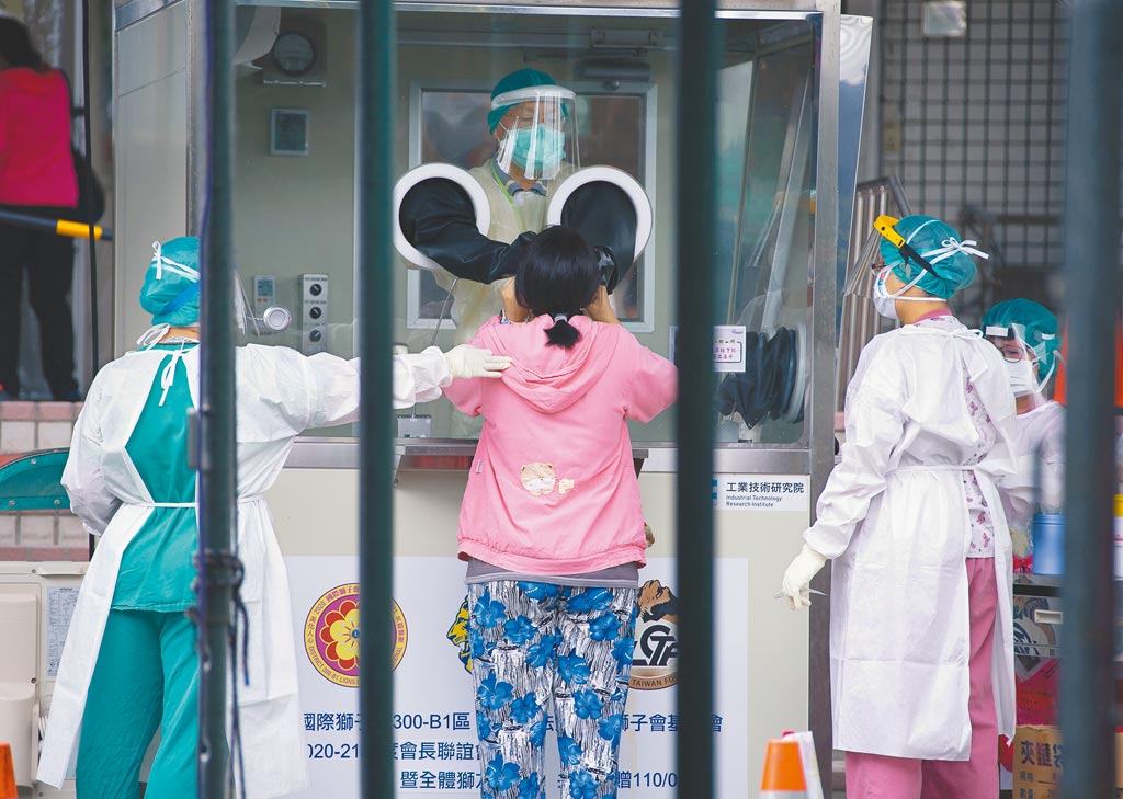 台灣染疫死亡率4.2%高出全球，專家推估：真正確診數恐超過三萬