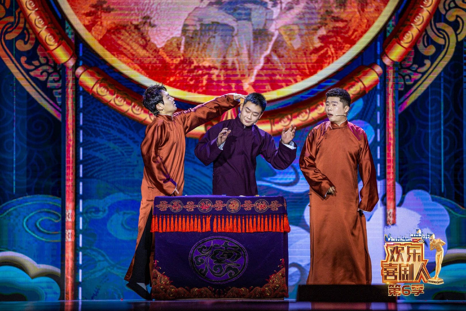 《欢乐喜剧人》栾云平除了为堂良饼四卖力助演