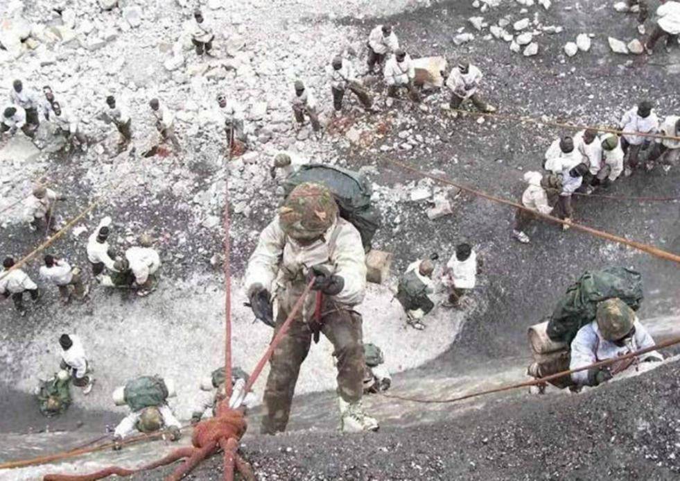 “班公湖互殴”中方吃大亏？西方媒体搬弄是非