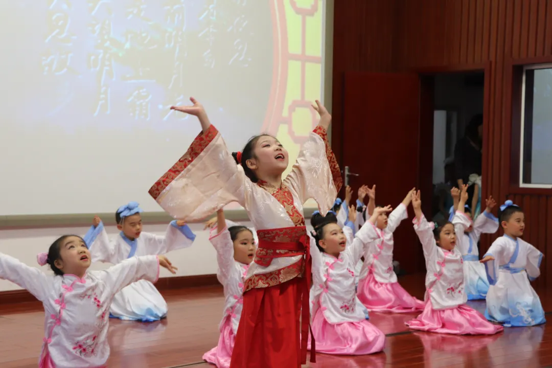 和平区西康路小学怎么样?文化教学成果展演(图5)