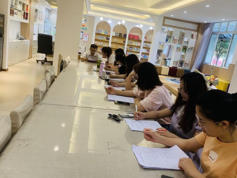 一份努力，一份成果——记双流区协和实验小学刘旭专家工作室活动