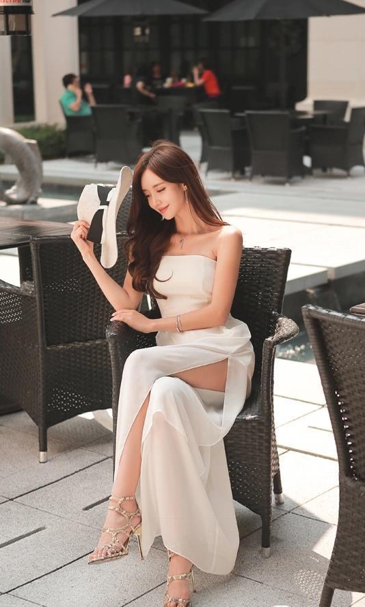 Sun Yunzhu's summer legs - iNEWS