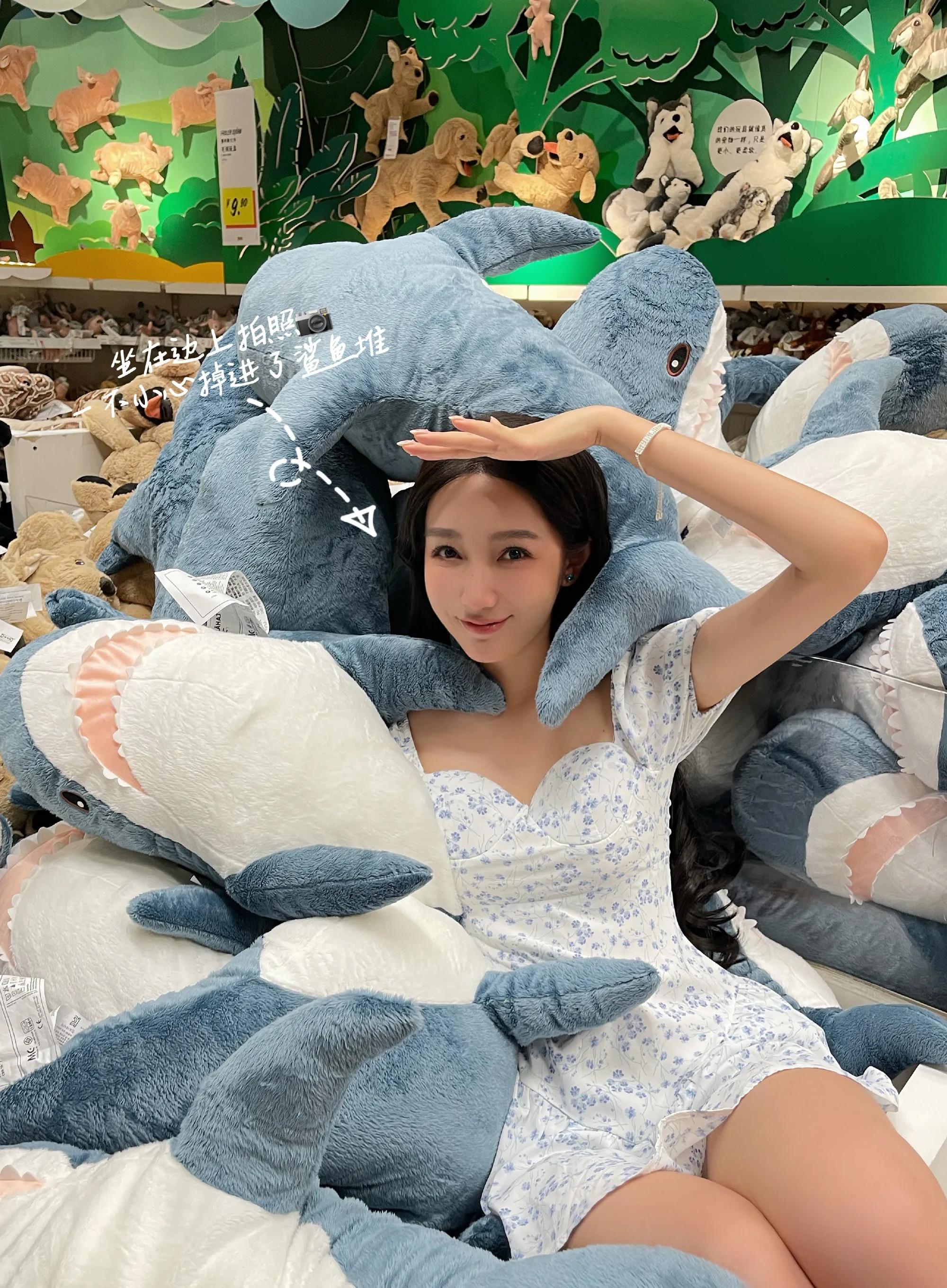吴签事件平静过后，都美竹悄无声息，宛如人间蒸发一般