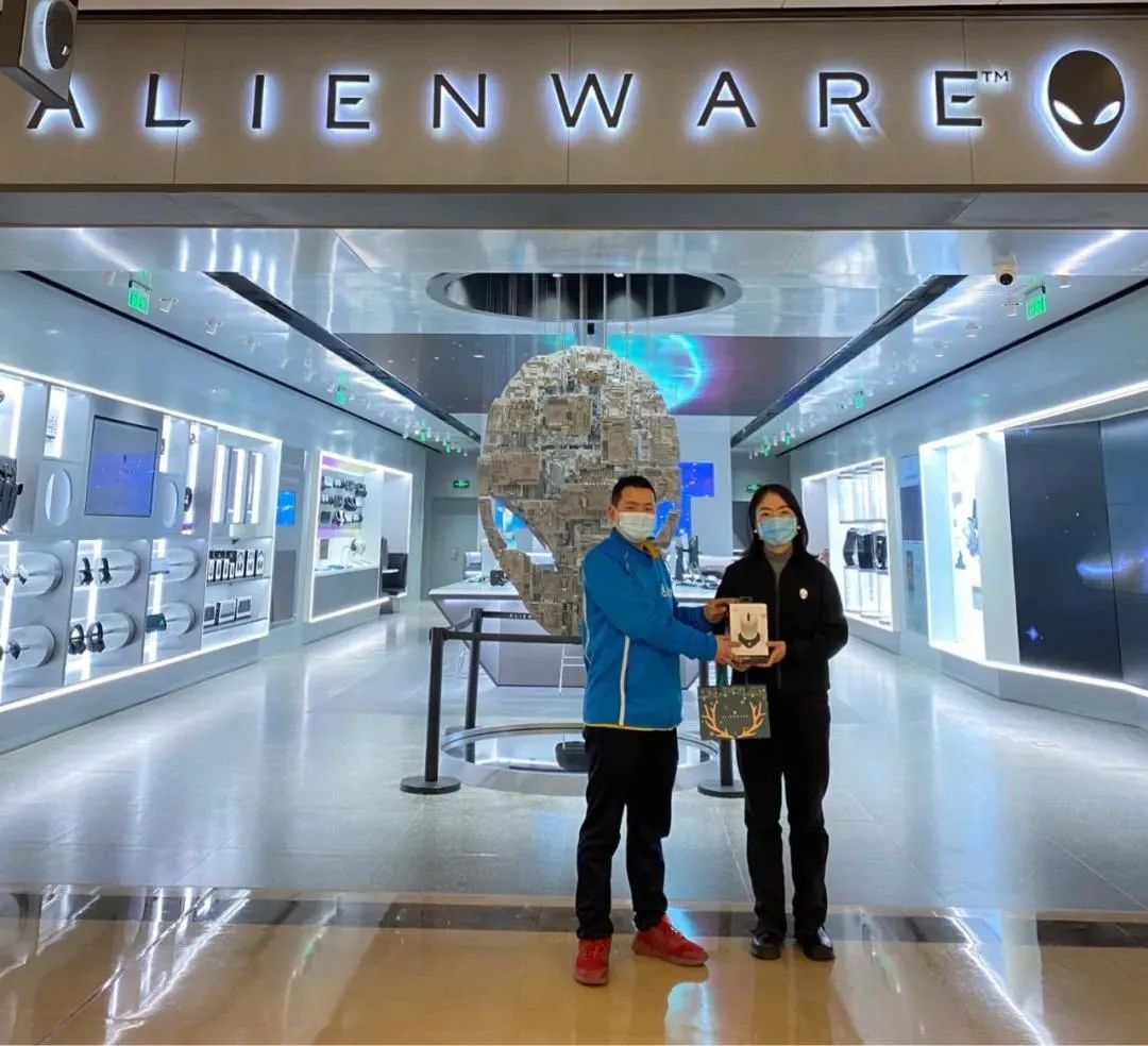 刘德华入驻抖音；快手预计将超购634倍；盒精灵完成天使轮融资