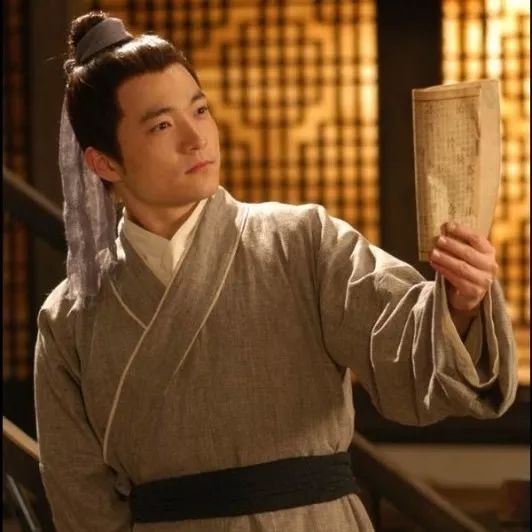 《武林外传》主演近况悬殊：有人学