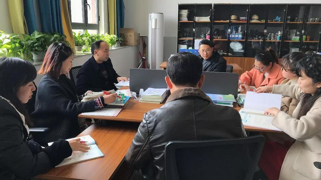 以研论教 犇向2021——四川天府新区华阳小学数学组教研活动