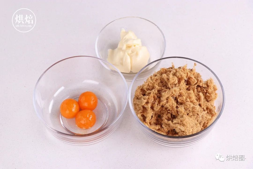 滿滿餡料集結所有好吃元素的虎皮芋泥三明治想不好吃都難