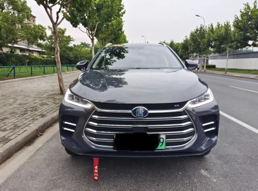 开了一年比亚迪唐DM，再看威兰达高性能版，感叹：以前盲目自信了