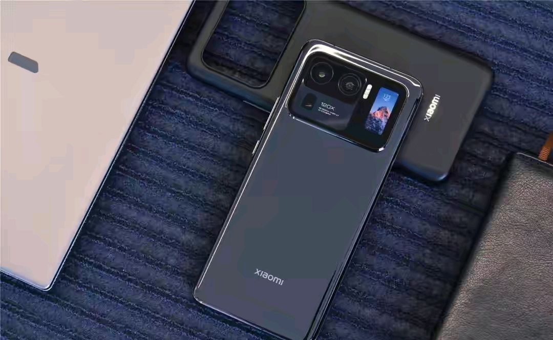 同价位手机！vivoX70Pro+对比小米11U：半年前的手机依然给力