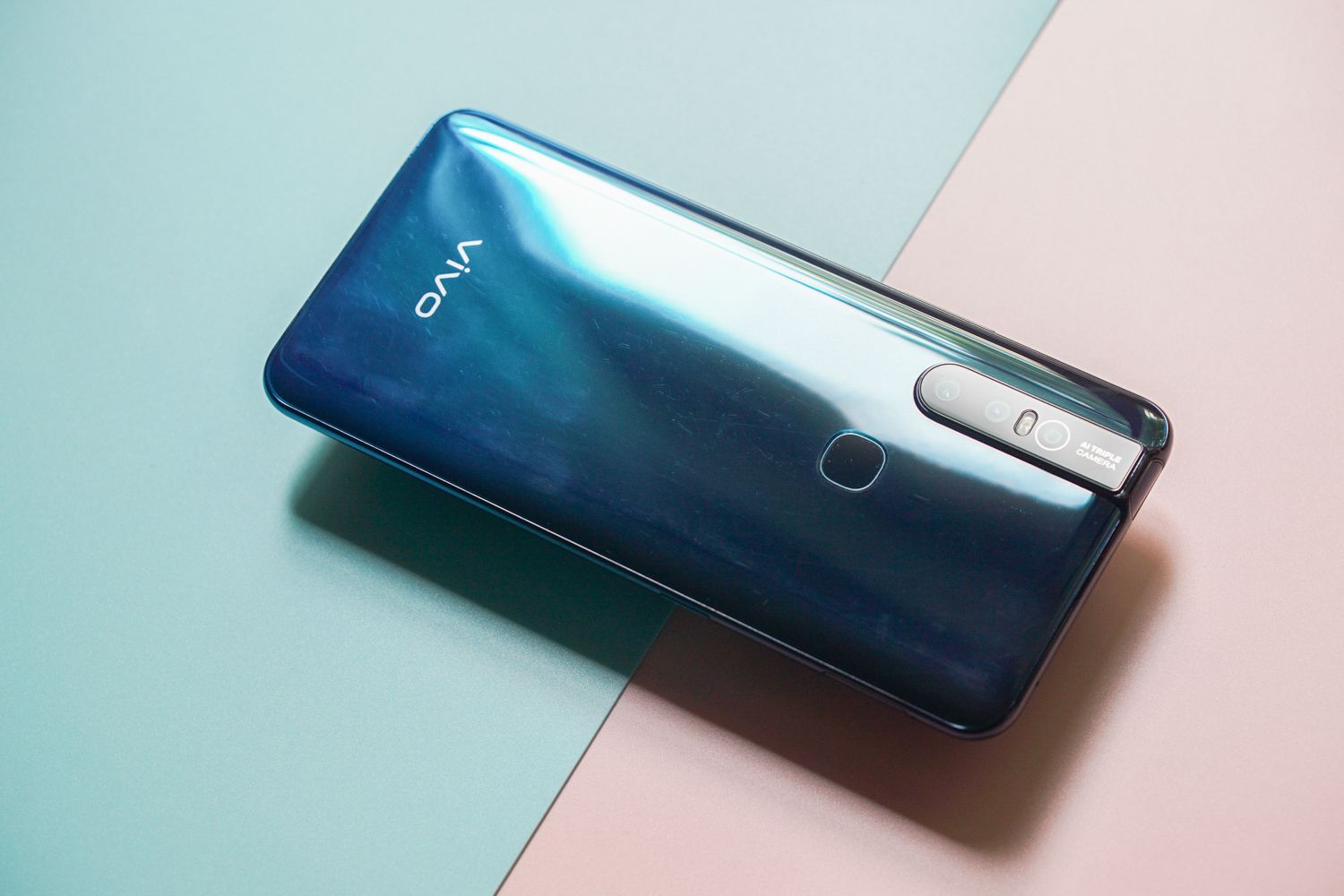 vivo S1 全面体验：有颜又能打，时尚堆料两不误