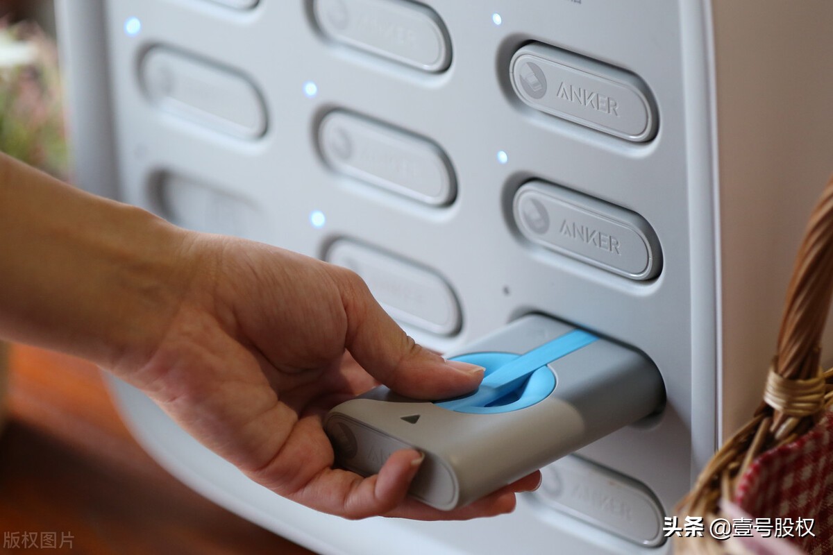 共享自行车失败了，共享充电宝为什么成功了？