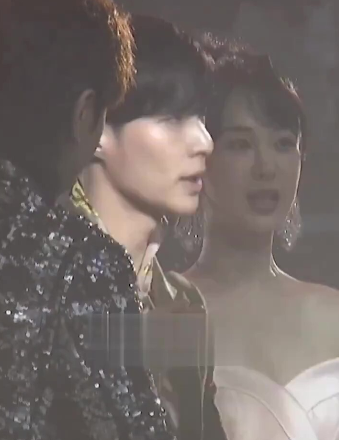 频出|娱乐圈大瓜频出张艺兴杨紫传绯闻 双方默契回应目前只想搞事业