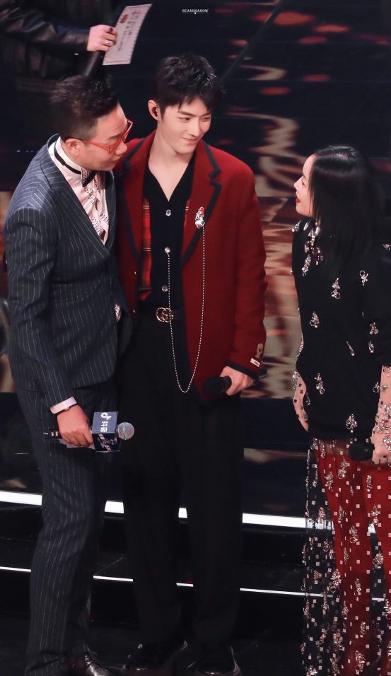 [does Xiao Zhan cross year of titbits] is he how to accomplish face and figure departure to grow? 