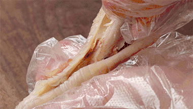 Teach you to make net red lemon does not have bone chicken claw, master good bone skill, make claw of delicious the chicken that do not have bone