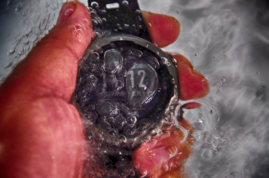 城市户外终极选择，咕咚智能运动手表X3-RE