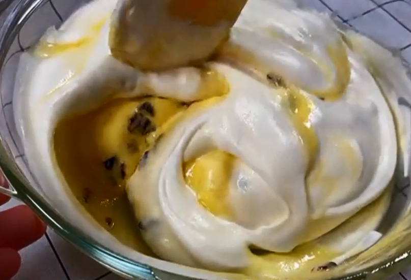 夏季最爱：家庭自制冰淇淋，绵软细腻，入口即化，做法超简单