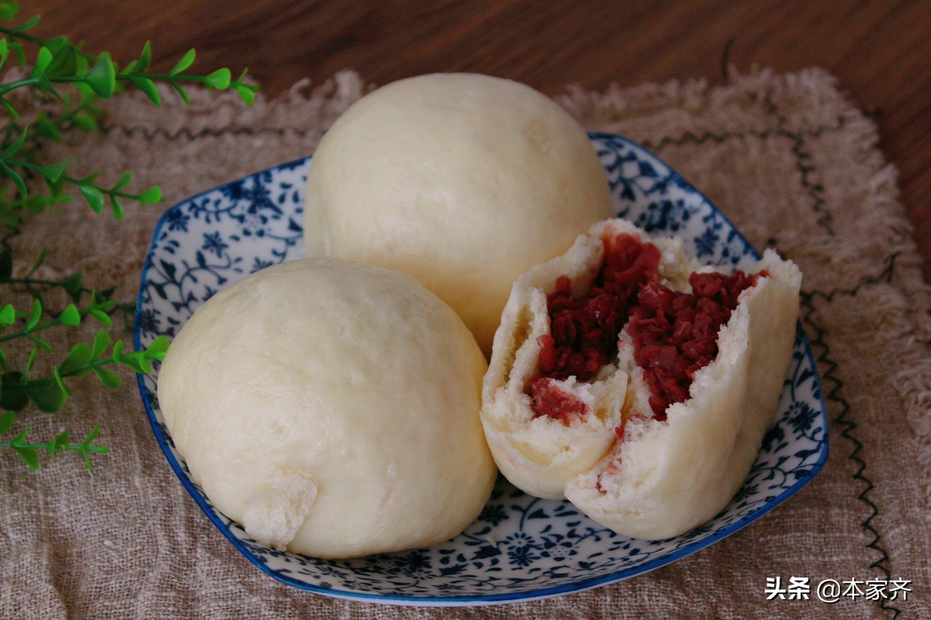 女人都愛吃的軟豆包，營養又好吃，一口滿嘴都是香，我連吃了3個