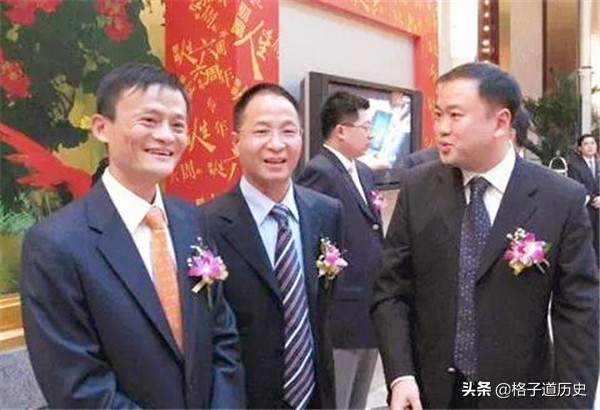 四川四兄弟一起创业，均成百亿富豪，总身价超
