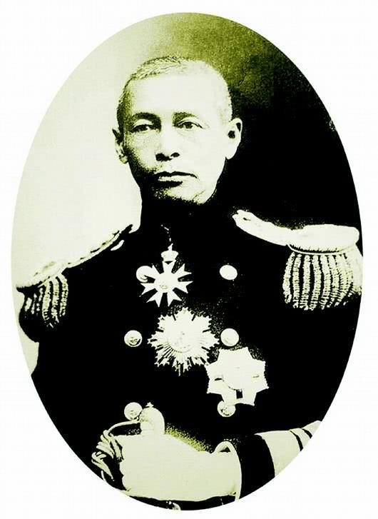 唯一活到1949年的北洋水师军官，获邀参加开国大典，登天安门