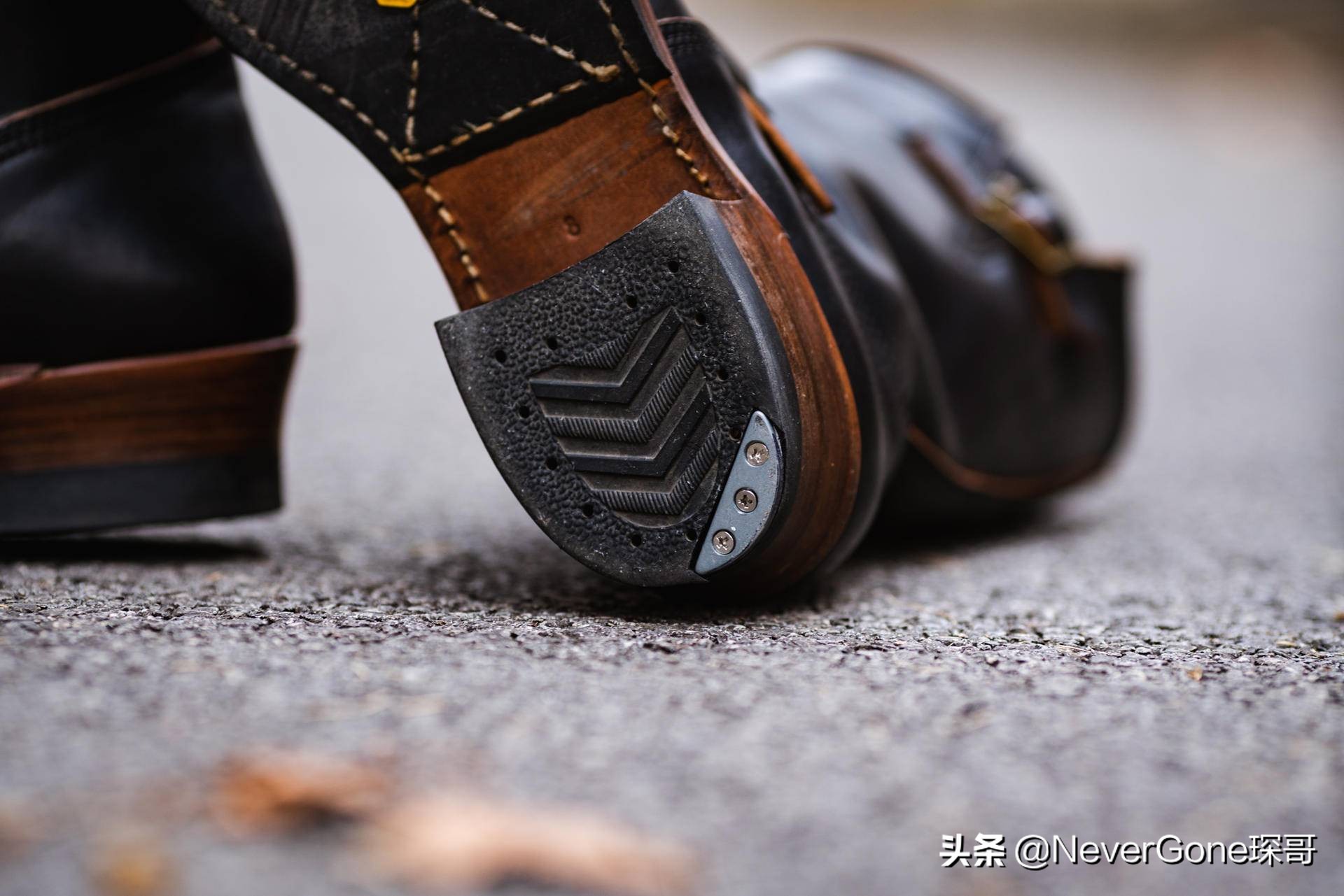 低调的奢华——一双80块的小众精品电工雨鞋