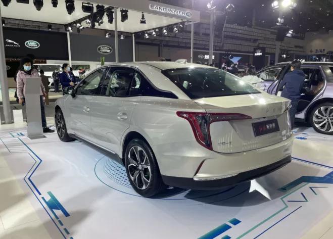 比亚迪将向红旗提供刀片电池，威马汽车即将上市