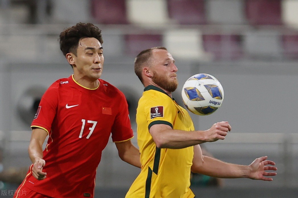 国足惨败澳大利亚！蒋光太失误2分钟丢2球！武磊哑火 李铁3点致命