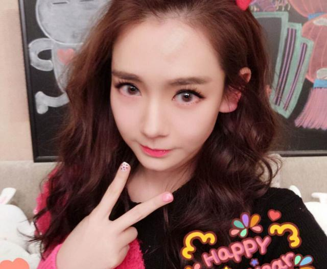 戚薇晒出屈臣氏“镇店之宝”,吴昕同款!李佳