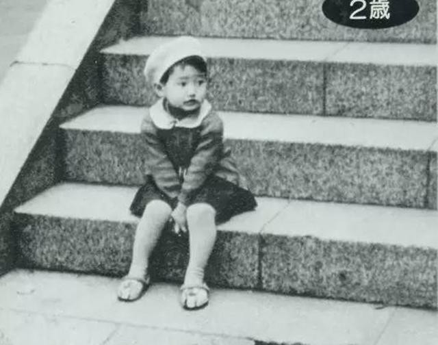 山口百惠：40年前的日本女神，巅峰时嫁人隐退，