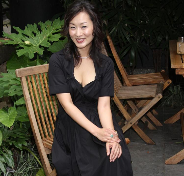 当年大红的她瞧不起赵薇，49岁还孤身一人，她是