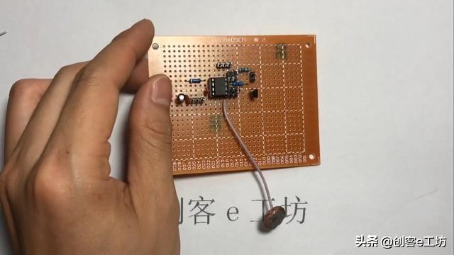 手把手教大家做一个触摸调光电路，SGL8022W触摸调光芯片使用教程
