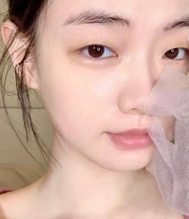 面膜多久敷一次才好？難怪護膚品不吸收，皮膚還是干燥起皮