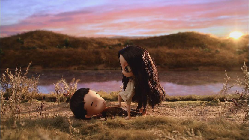 《虽然是神经病但没关系》，如何以“反套路”