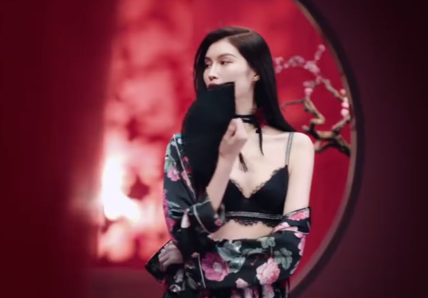 Zhou Dongyu and Yang Mi Become Victoria's Secret Spokesmodels