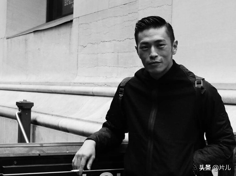 41岁男星黄民安去世，被曝演出时突然猝死，多位