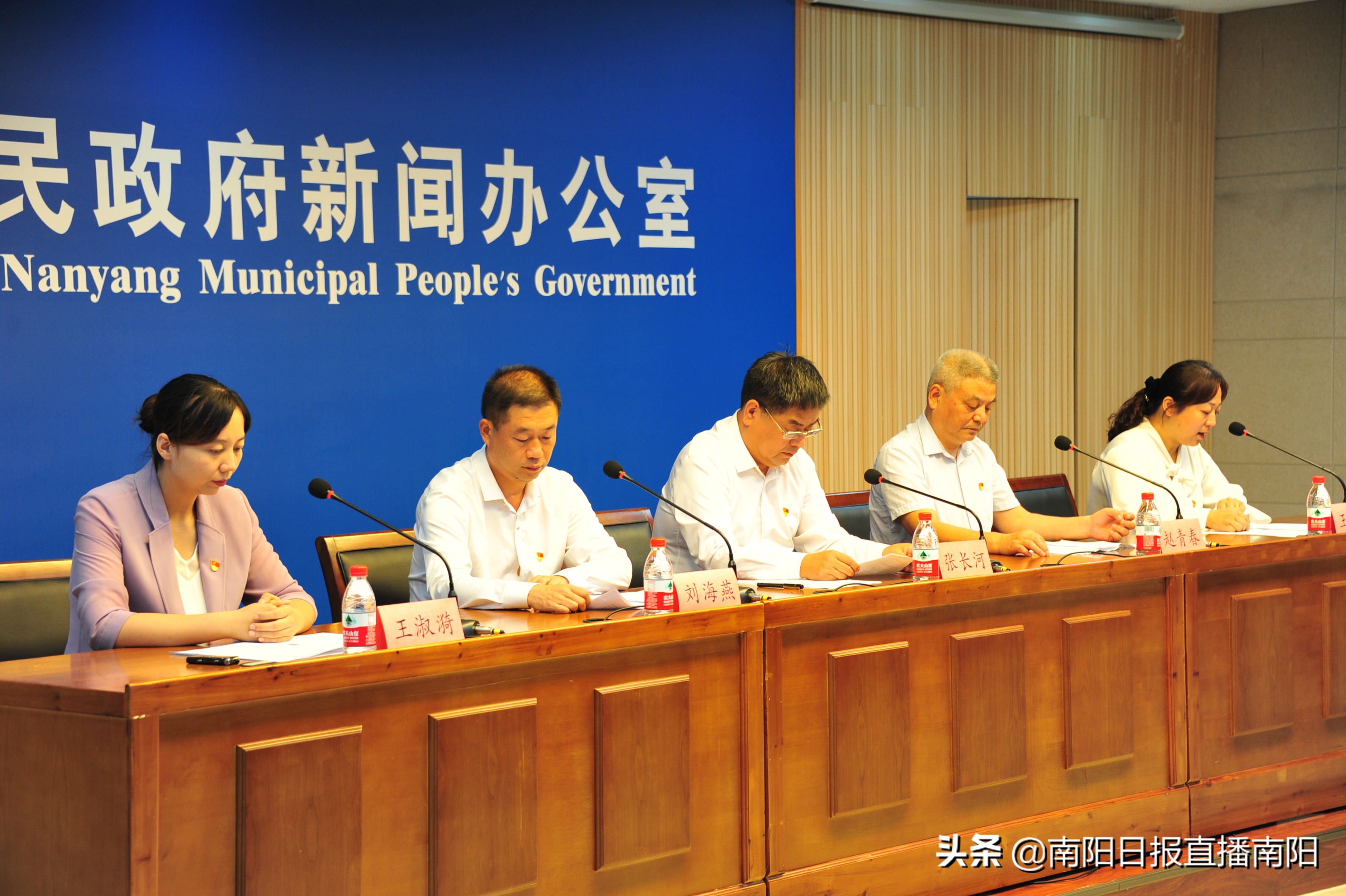 我市召开中医药事业和产业发展情况新闻发布会 事业蒸蒸日上 产业蓬勃发展