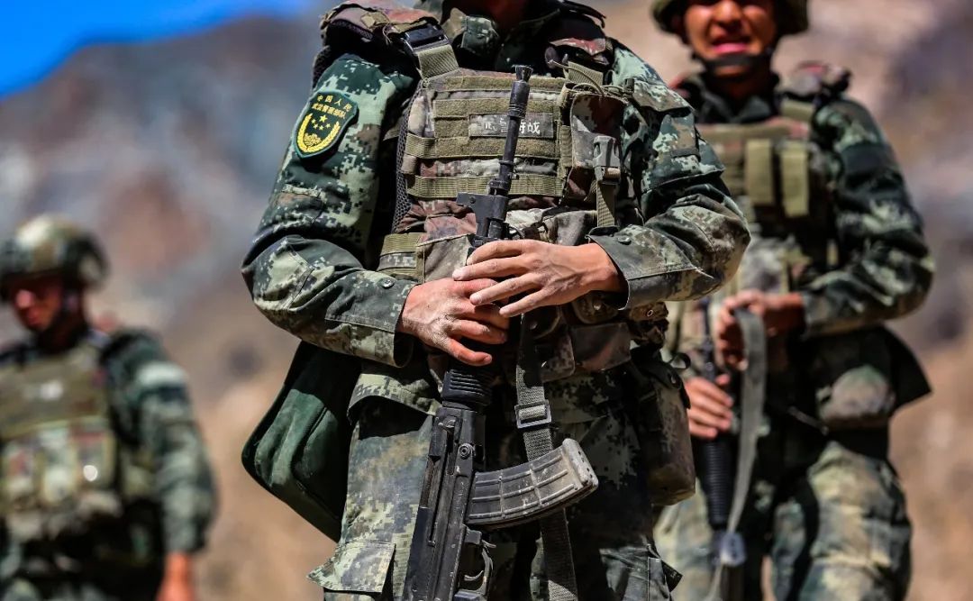 ˡ侯<a href=http://www.cngansu.cn/news/ target=_blank class=infotextkey></a>ִ֧ܶʿ¬˶ഺ