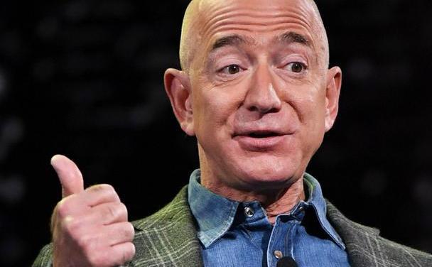 第一个万亿美元富翁将因疫情而产生？