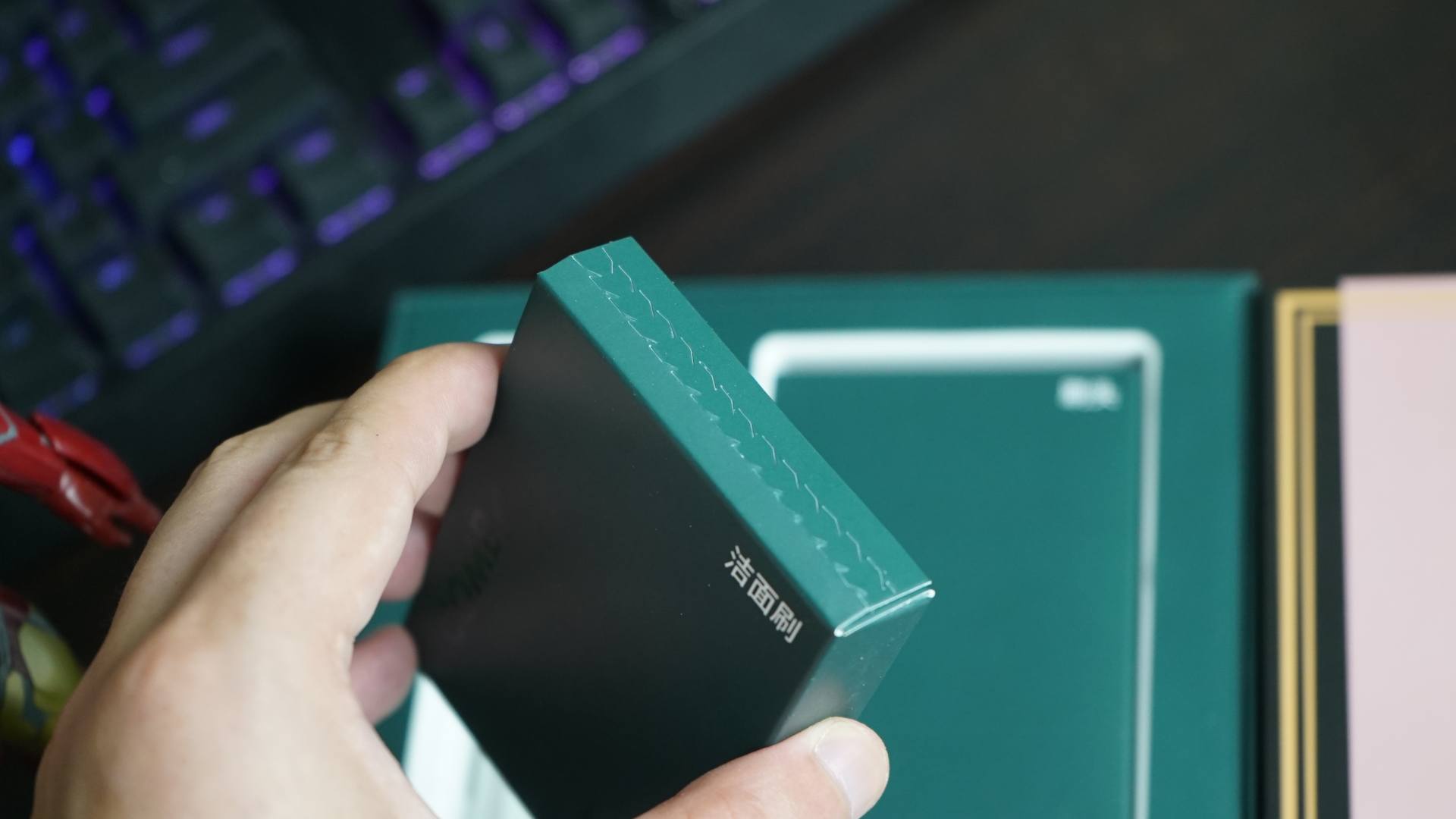 你真的会刷牙吗？拥有Mcomb电动牙刷之前都无法断言说“会”